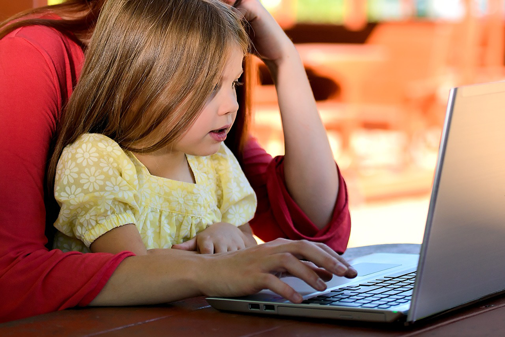 Featured Image for: I’m a new mom + How I’m staying productive & creative as a freelancer