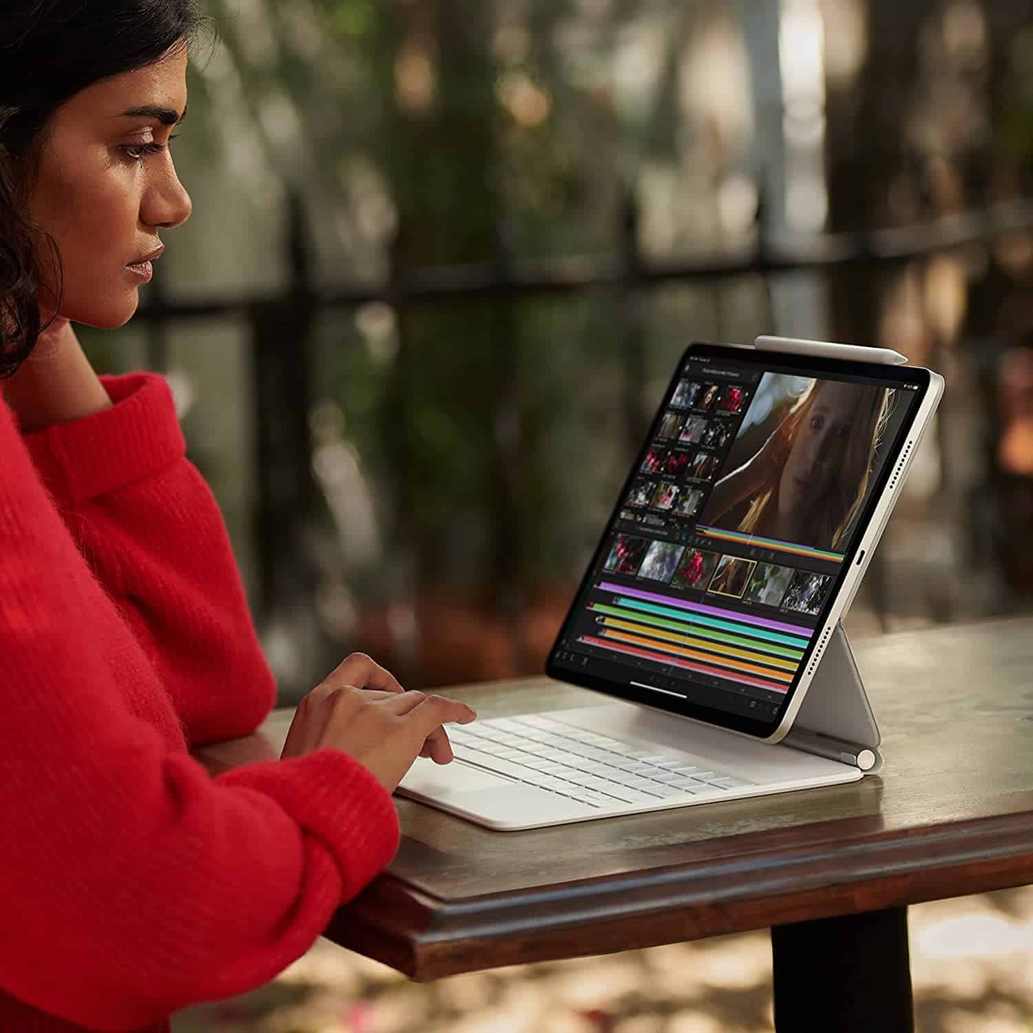 Best Stand Alone Tablets For Artists 8 Best Tablets for Artists + Must-Have Accessories