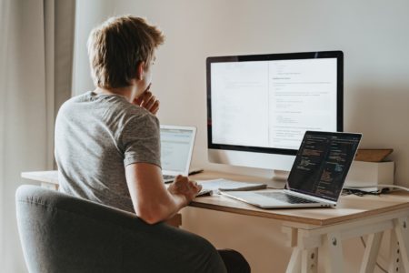 How to Start Freelancing as an IT Developer + Tips to Landing Your First Client