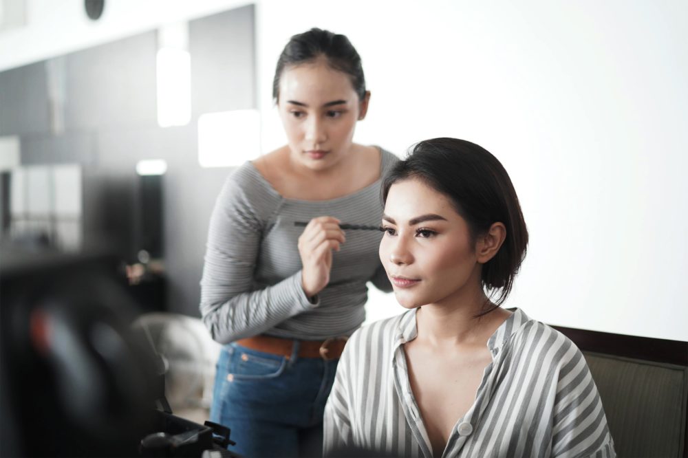 Featured Image for: How to Start a Freelance Makeup Artist Business + Where to Find Work