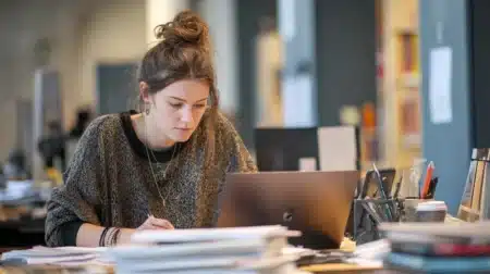 Why Freelancing Is a Smart Choice for Students: Flexibility, Learning, and Income
